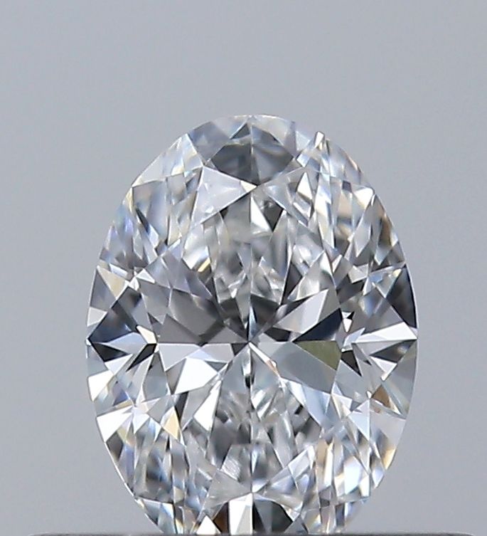 Prírodný diamant oval,...