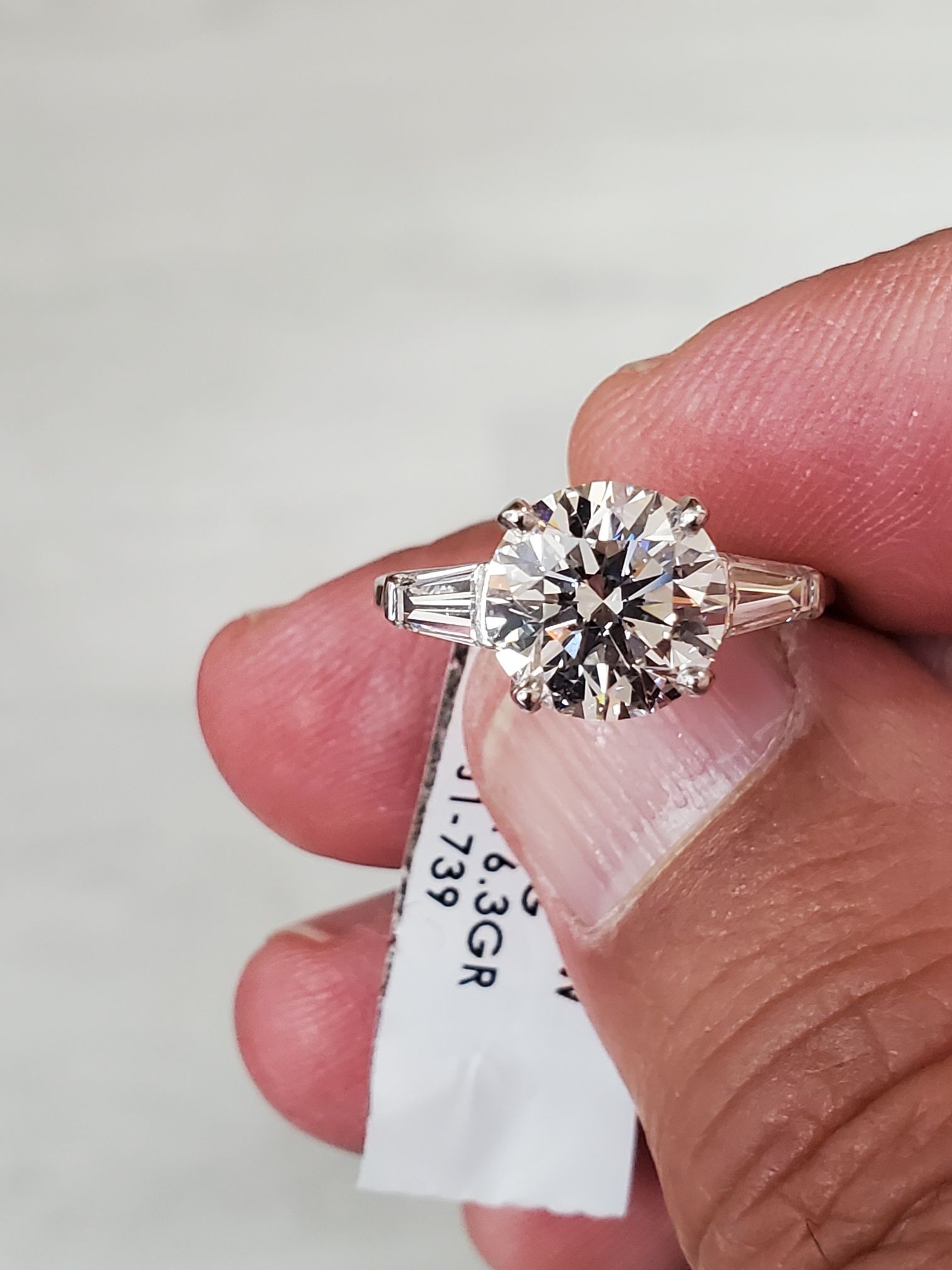 3 Carat F Color VS1 Clarity Round Diamonds