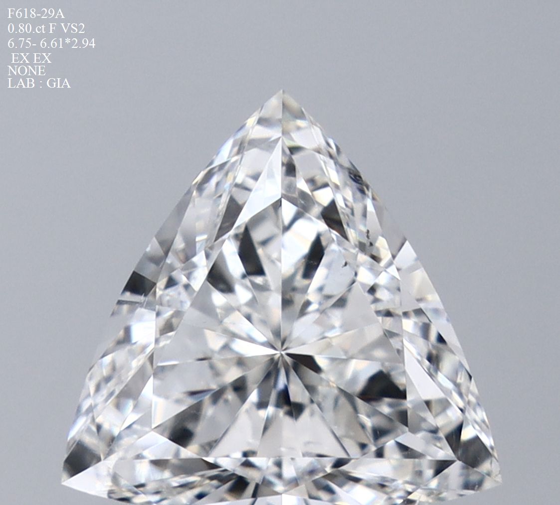 Prírodný diamant triangel,...