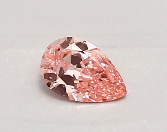 0.34 CT Fancy Vivid Pink PEAR