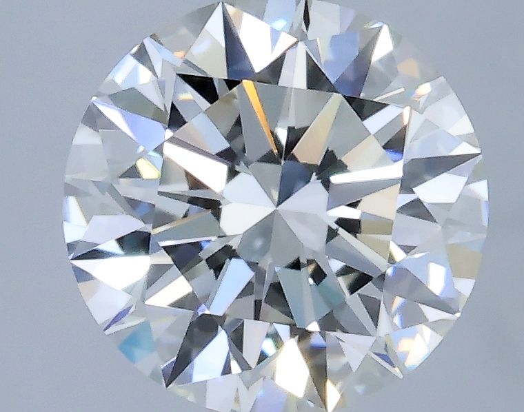 Prírodný diamant okrúhly...