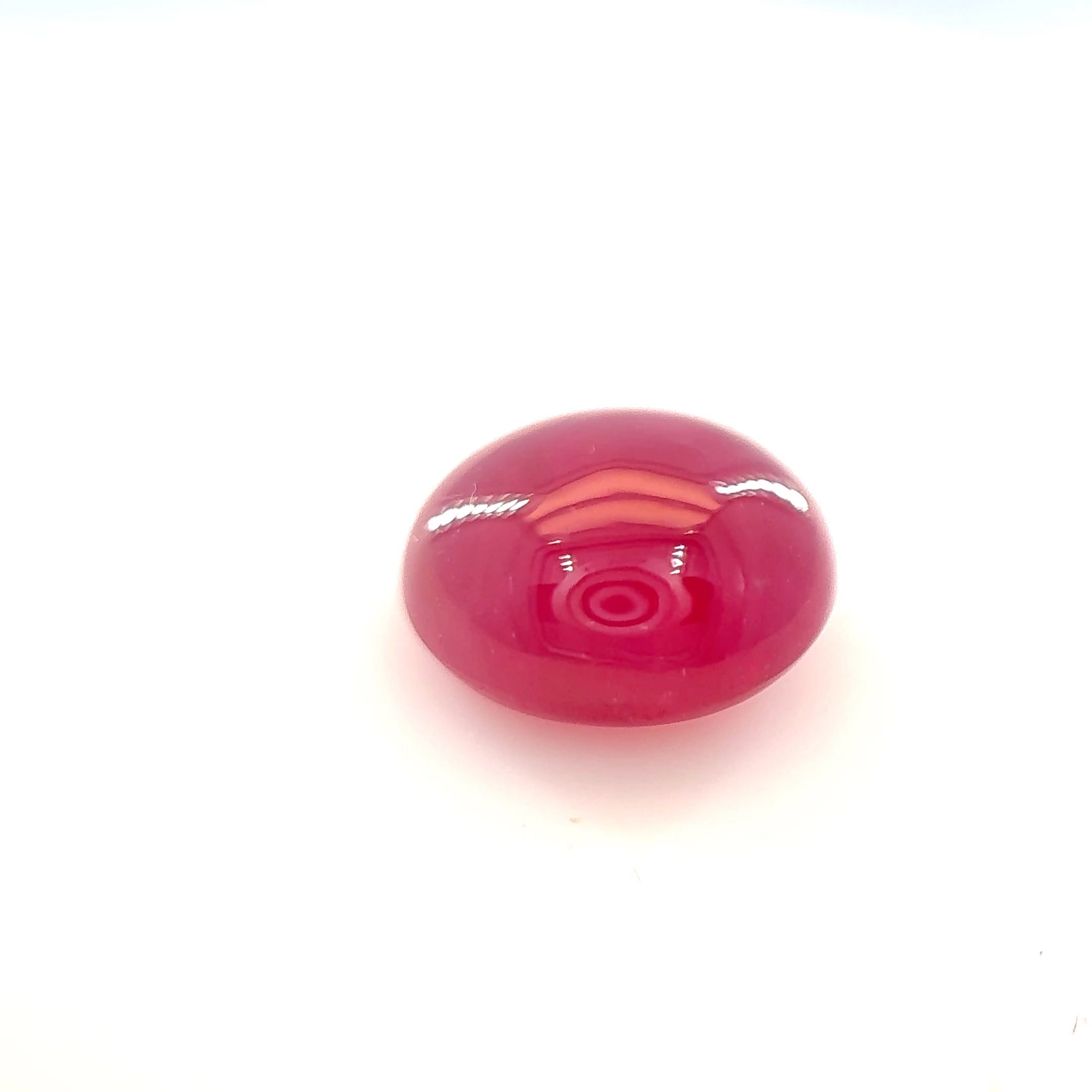 Rubin 2,59 ct, czerwony, kaboszon