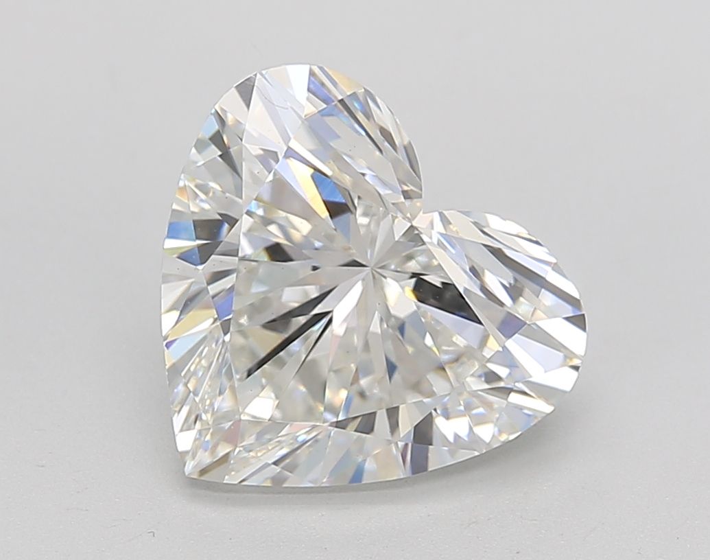 3.2-carat heart diamond with H color, null cut, and VS1 clarity.