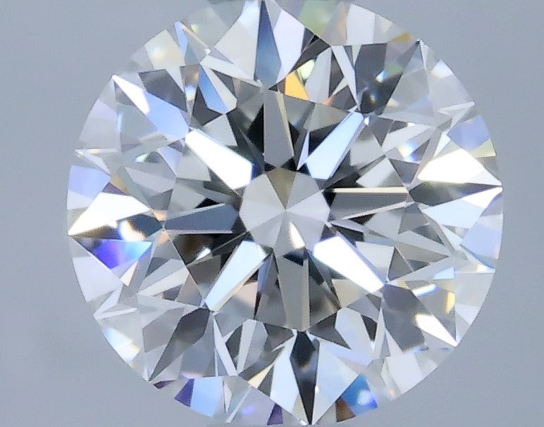 Prírodný diamant okrúhly...