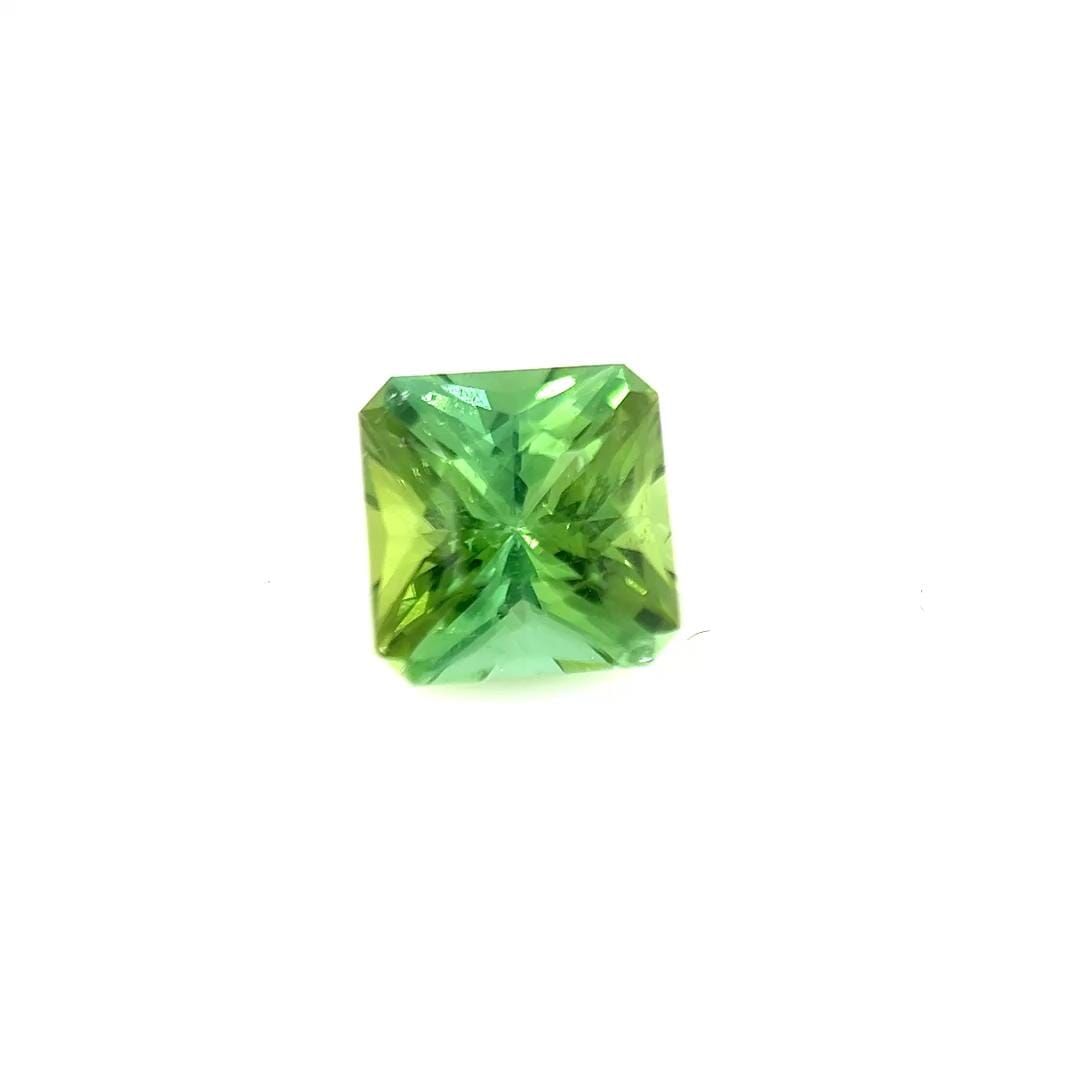 Turmalin 1,62 ct, zielony, szlif szmaragdowy