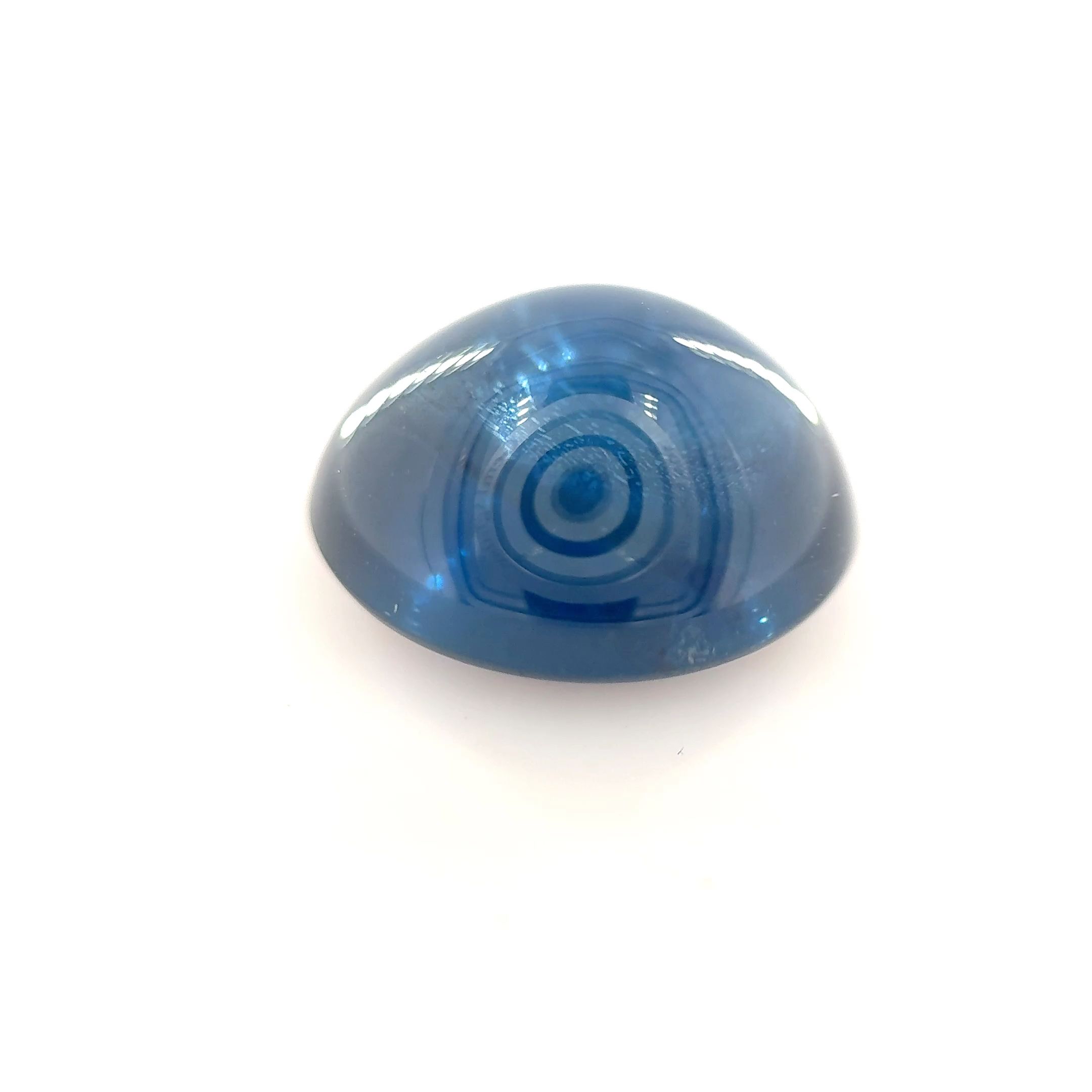 Szafir 6,46 ct, niebieski, kaboszon