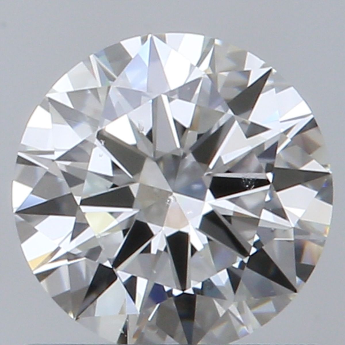 Prírodný diamant okrúhly...