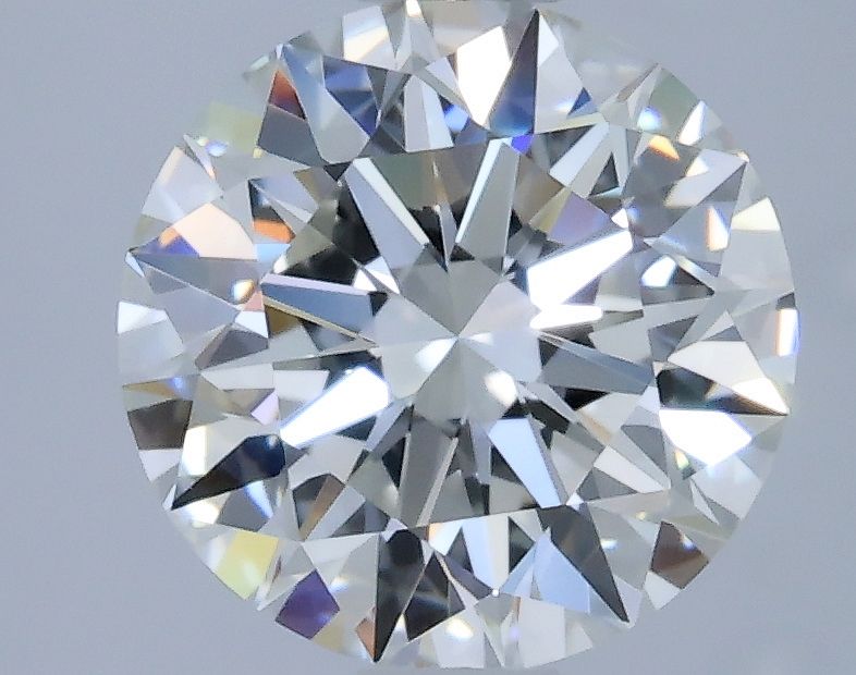 Prírodný diamant okrúhly...