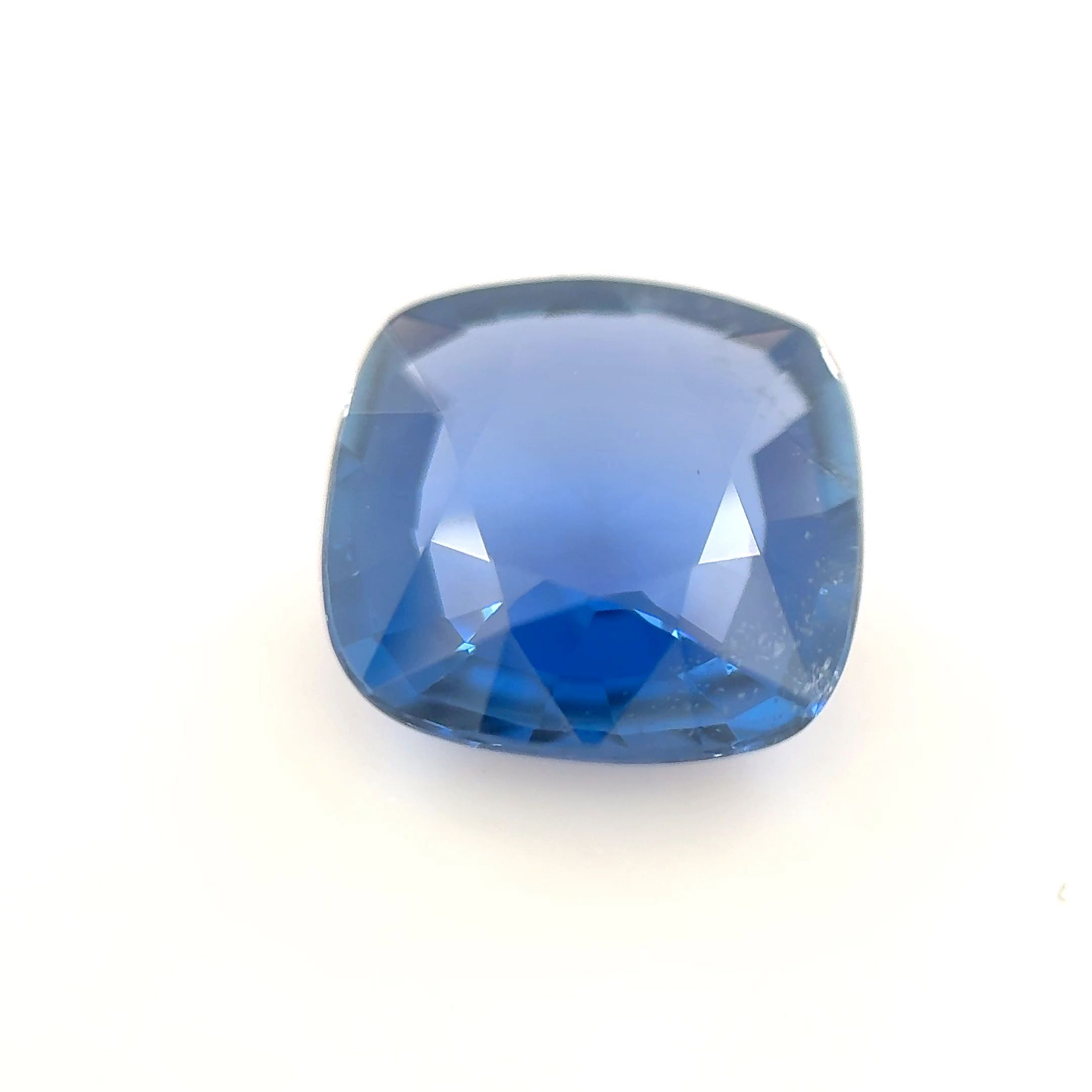 Szafir 2,64 ct, niebieski, szlif cushion