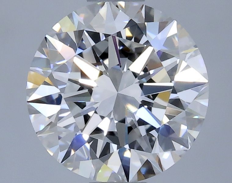 Prírodný diamant okrúhly...