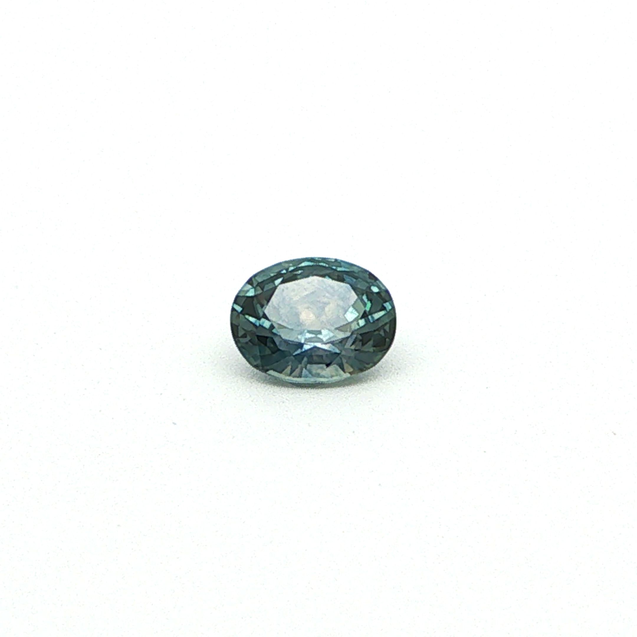 0.8 ct Oval Sapphire