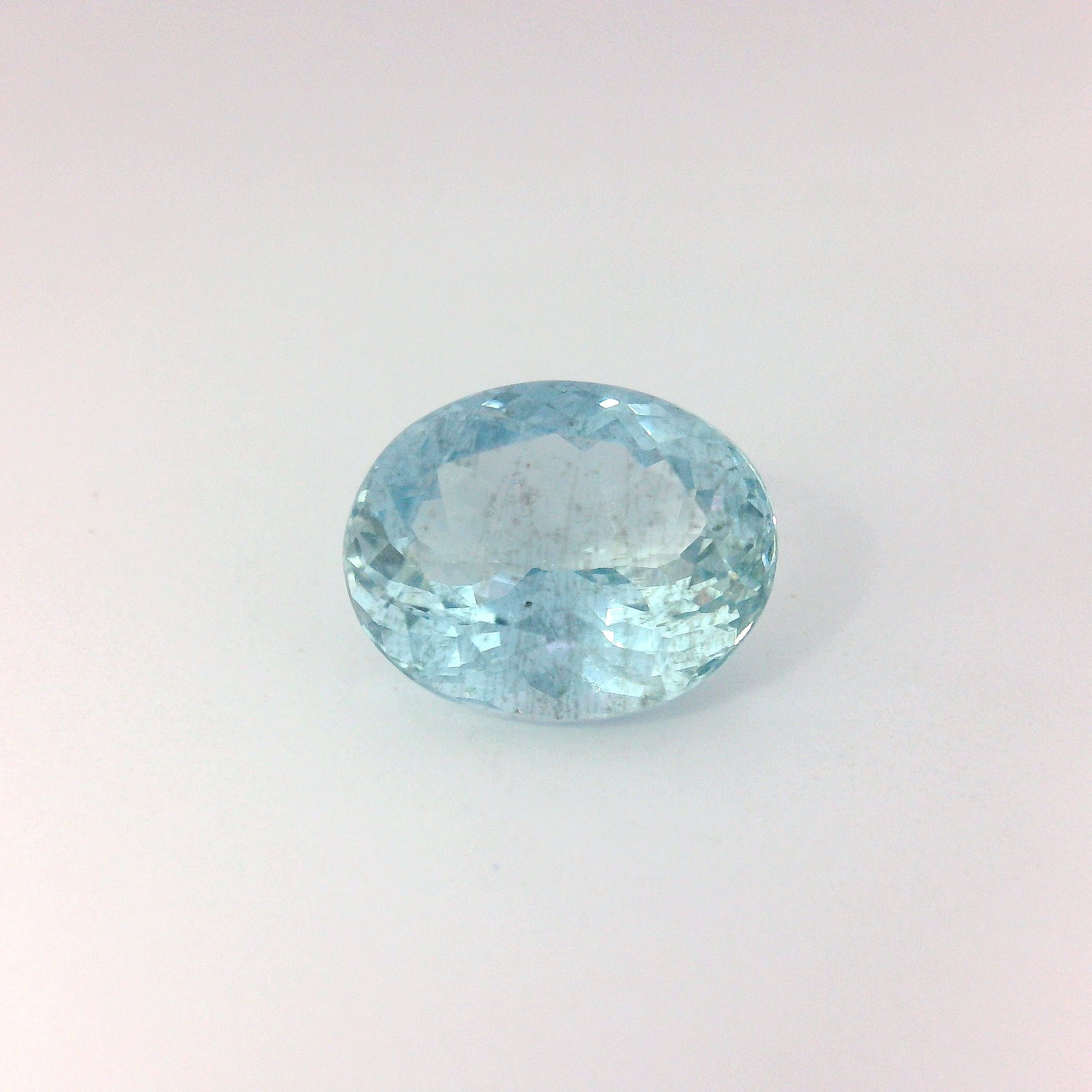 Akwamaryn 2,61 ct, niebieski, szlif owalny