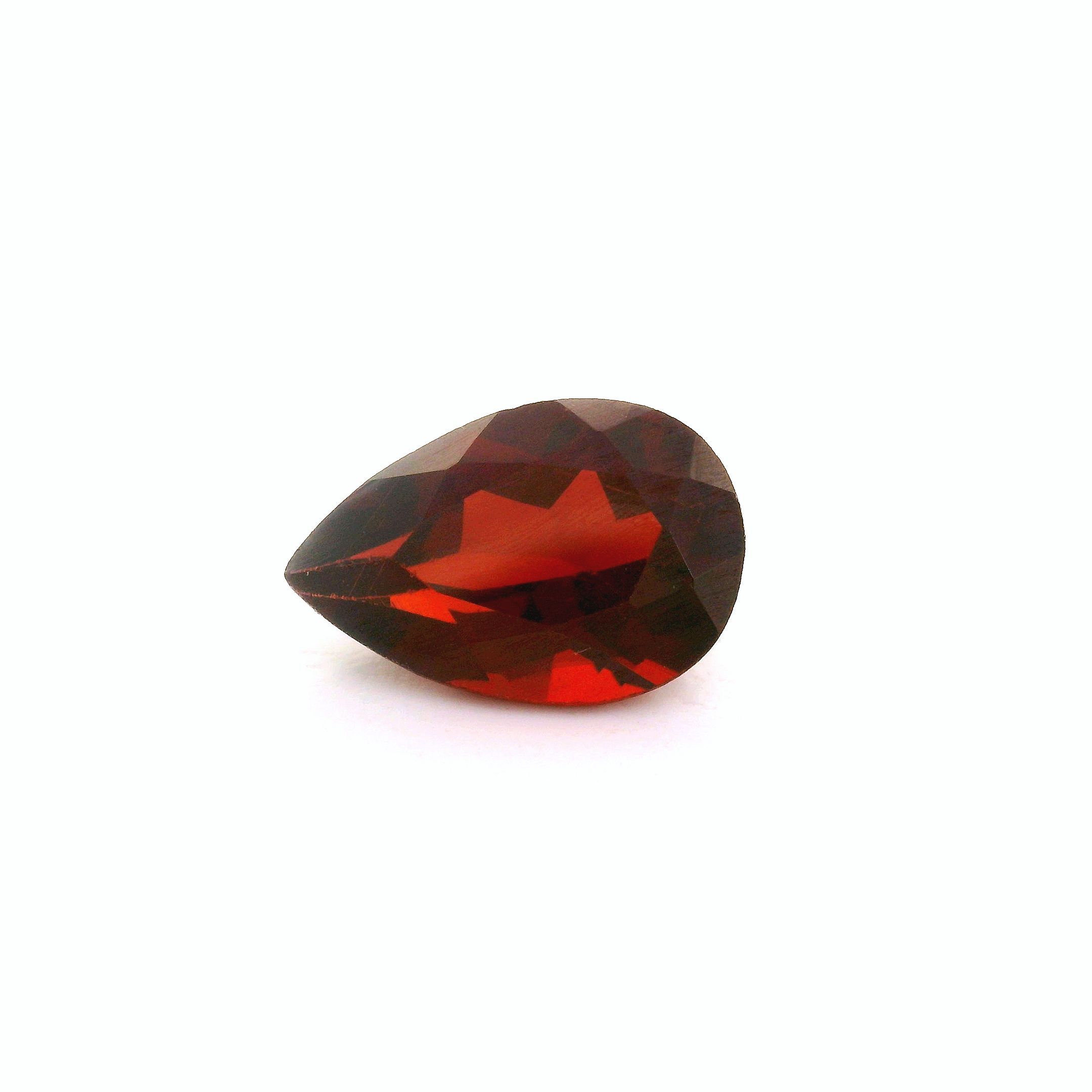 Granat 1,85 ct, czerwony, szlif gruszka