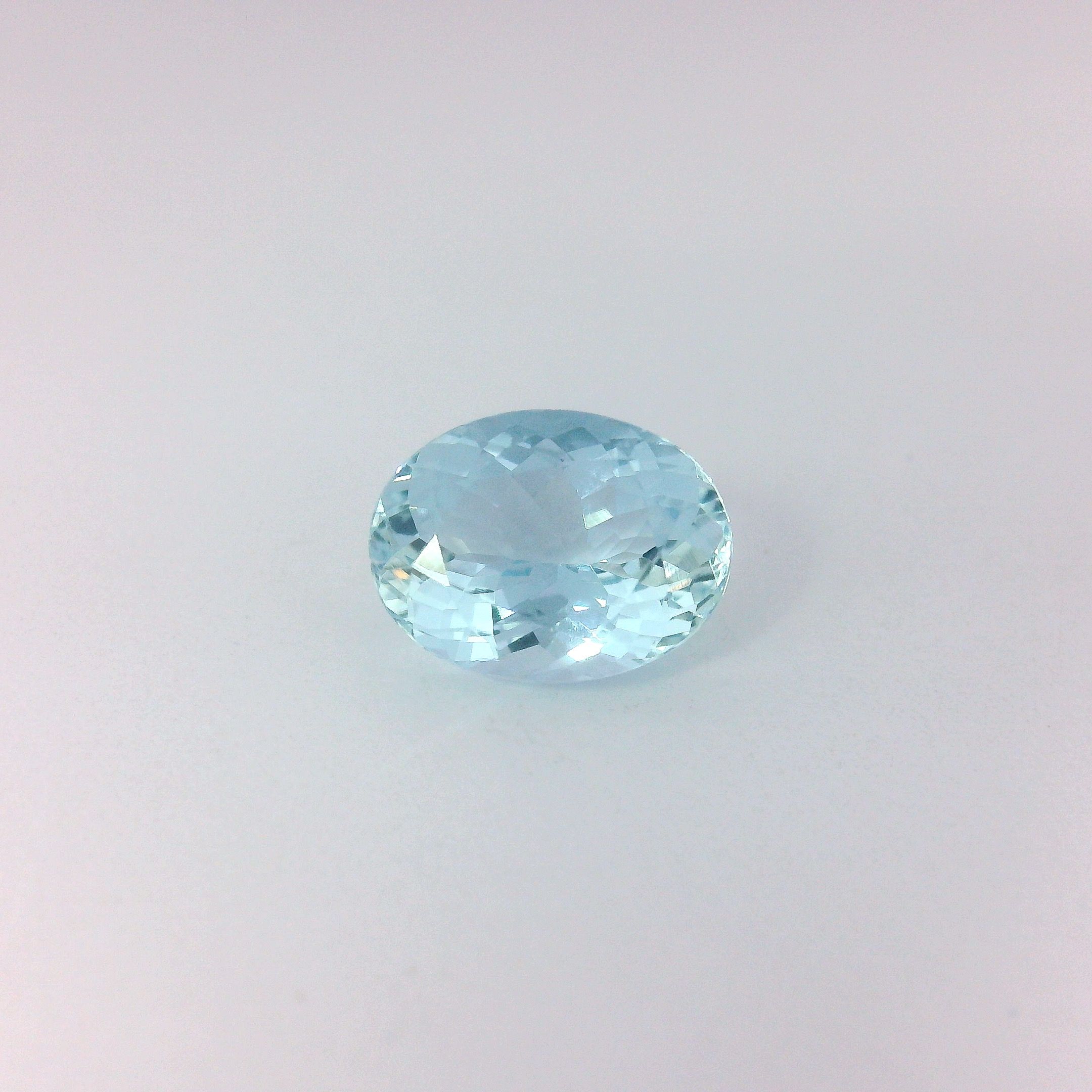 1.38 ct Oval aquamarine