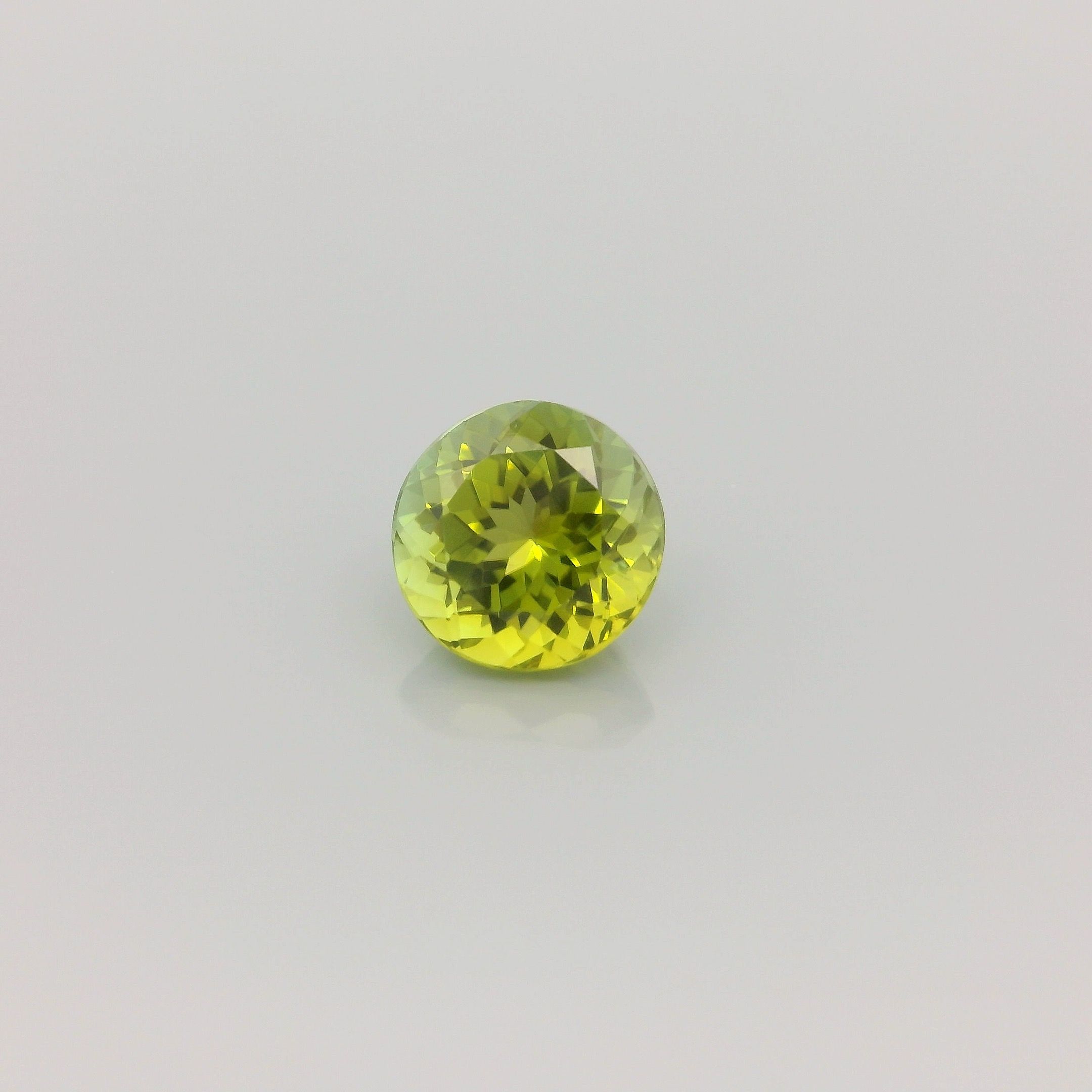 Turmalin 1,47 ct, zielony, szlif okrągły