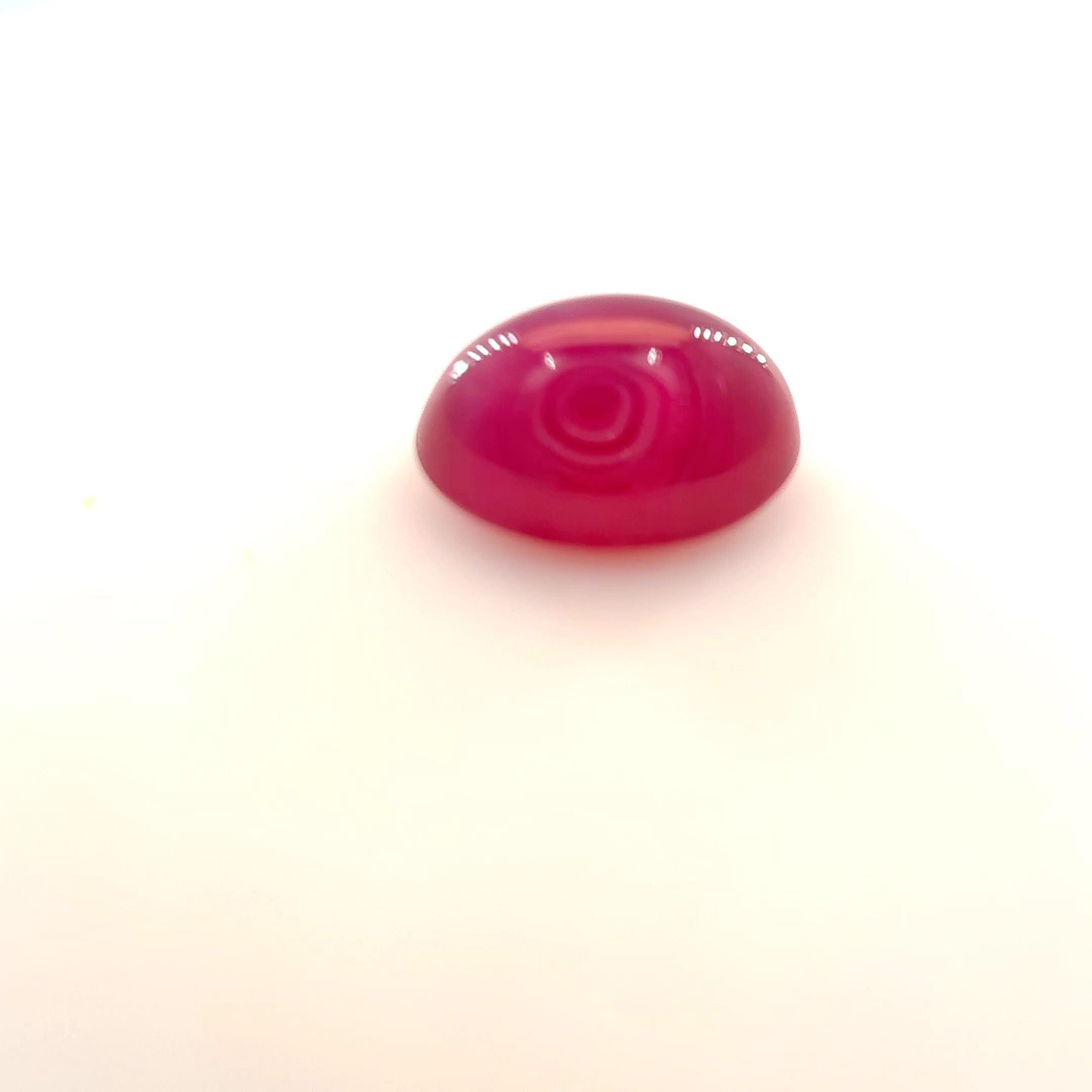 Rubin 1,49 ct, czerwony, kaboszon