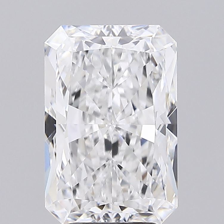 Diamant Radiant 4.19 ct - Couleur E - Pureté VVS2
