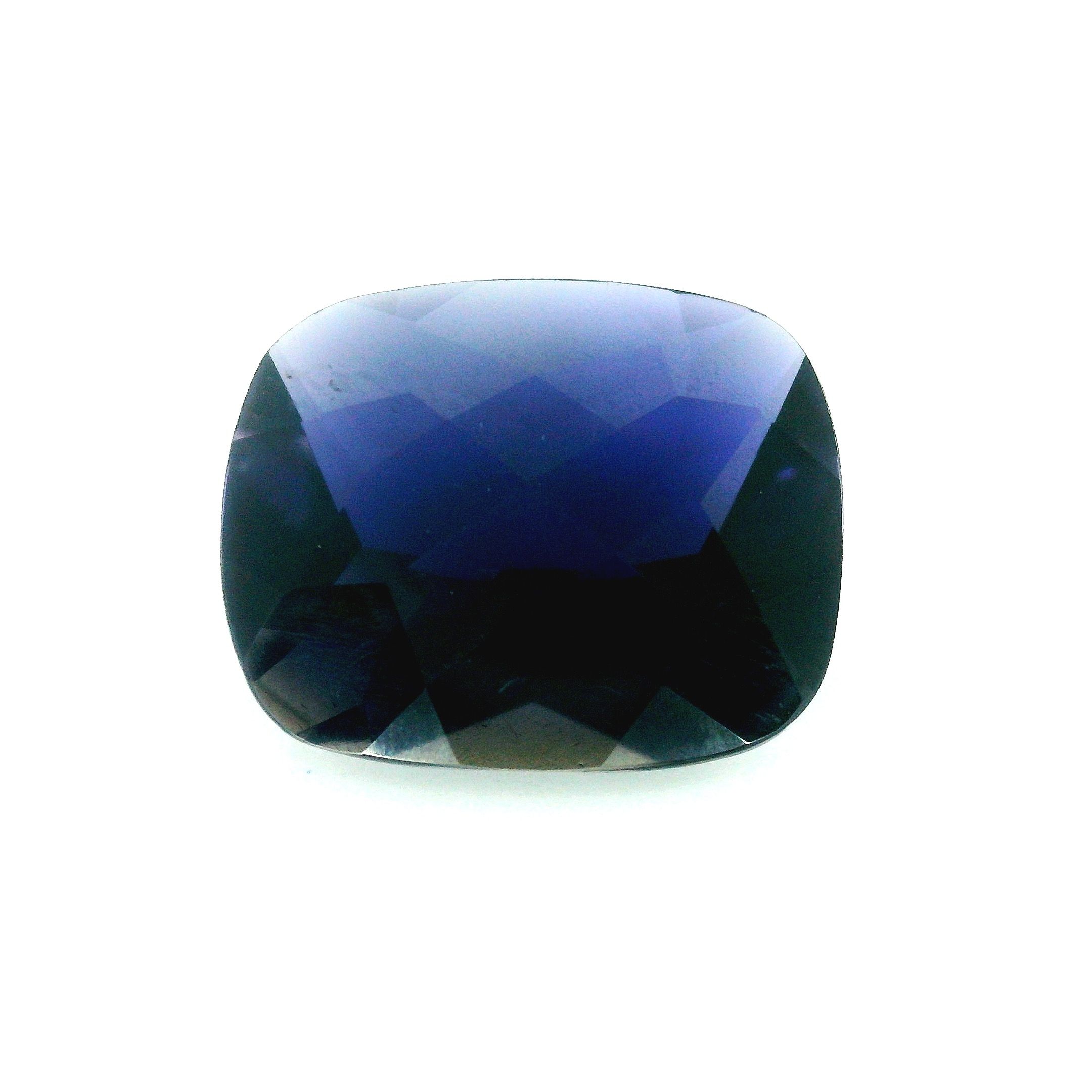 5.96 ct Cushion iolite