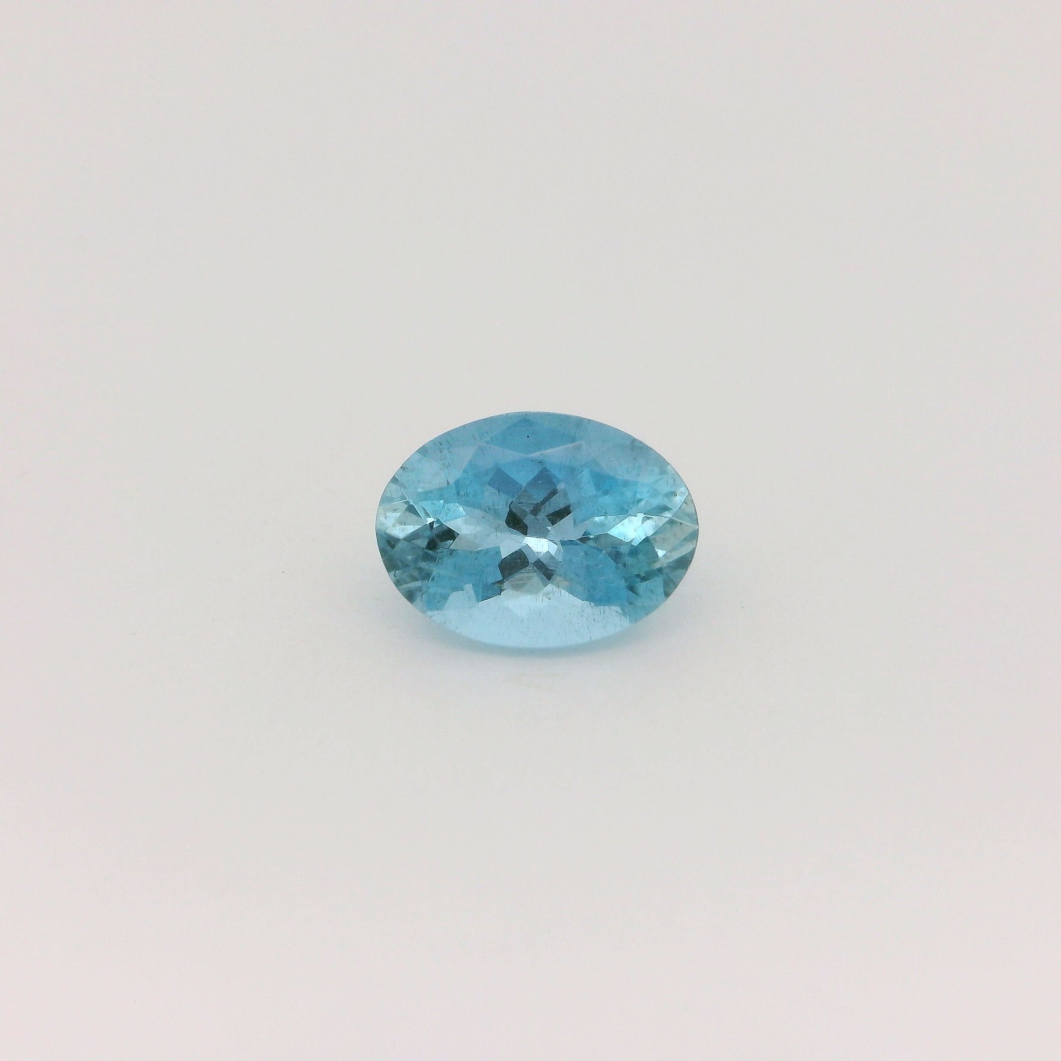 0.96 ct Oval aquamarine