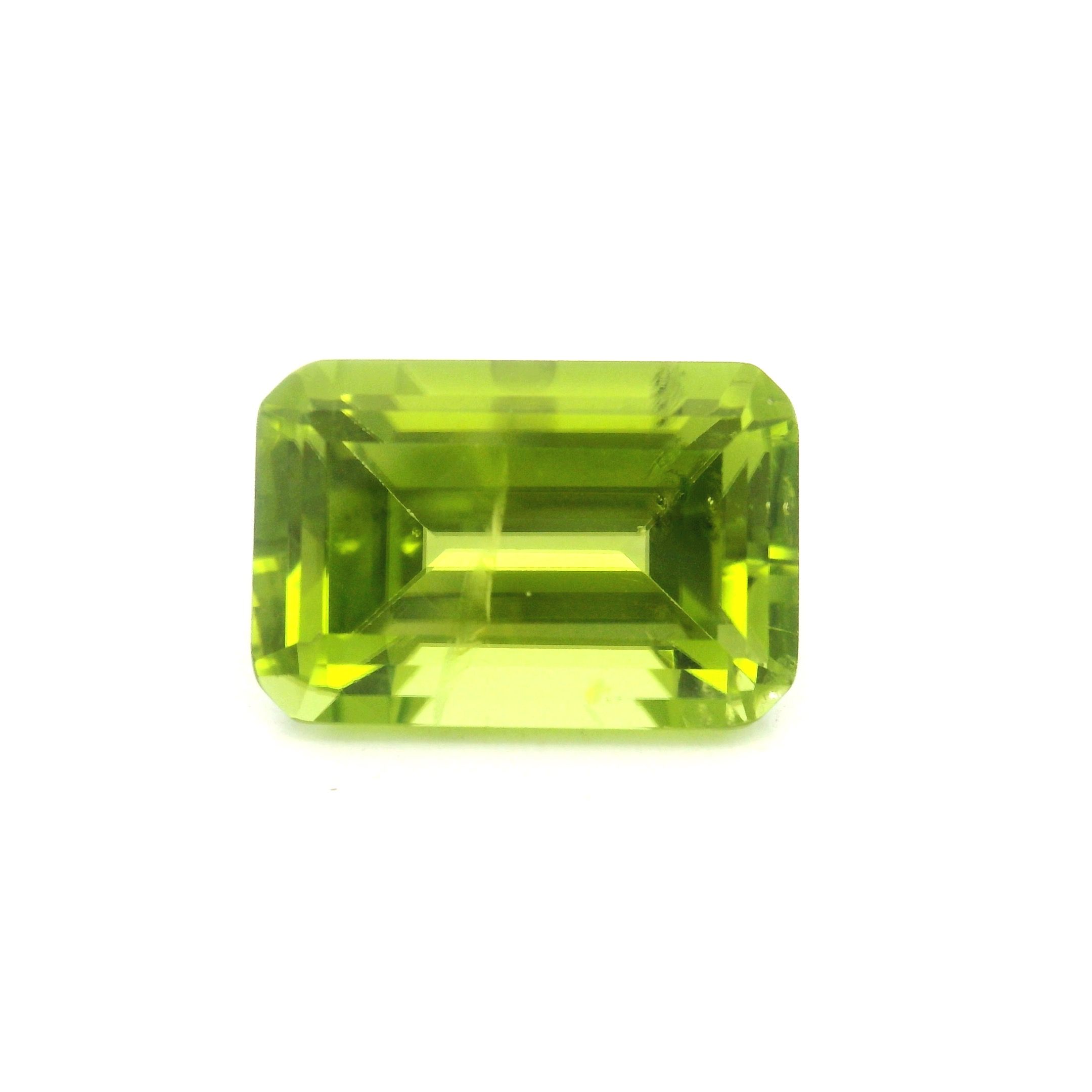 Perydot 5,44 ct, zielony, szlif ośmiokątny