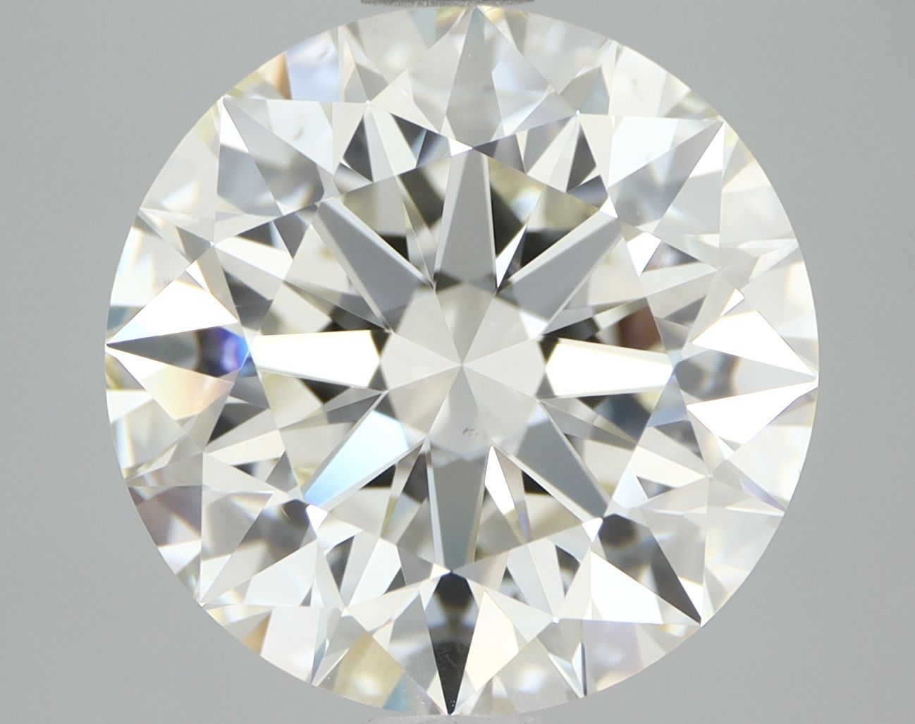 Prírodný diamant okrúhly...