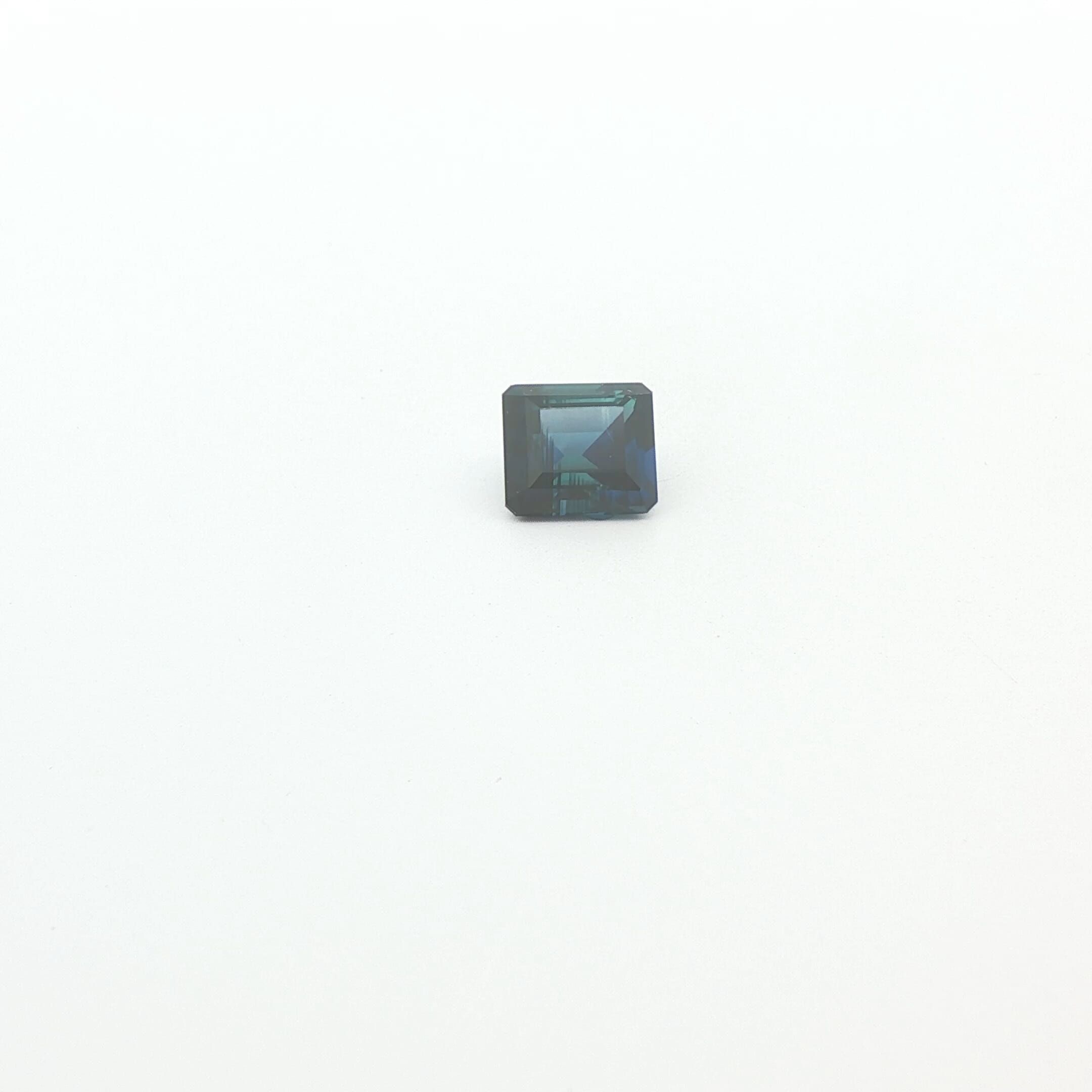 2.51 ct Octagonal Sapphire