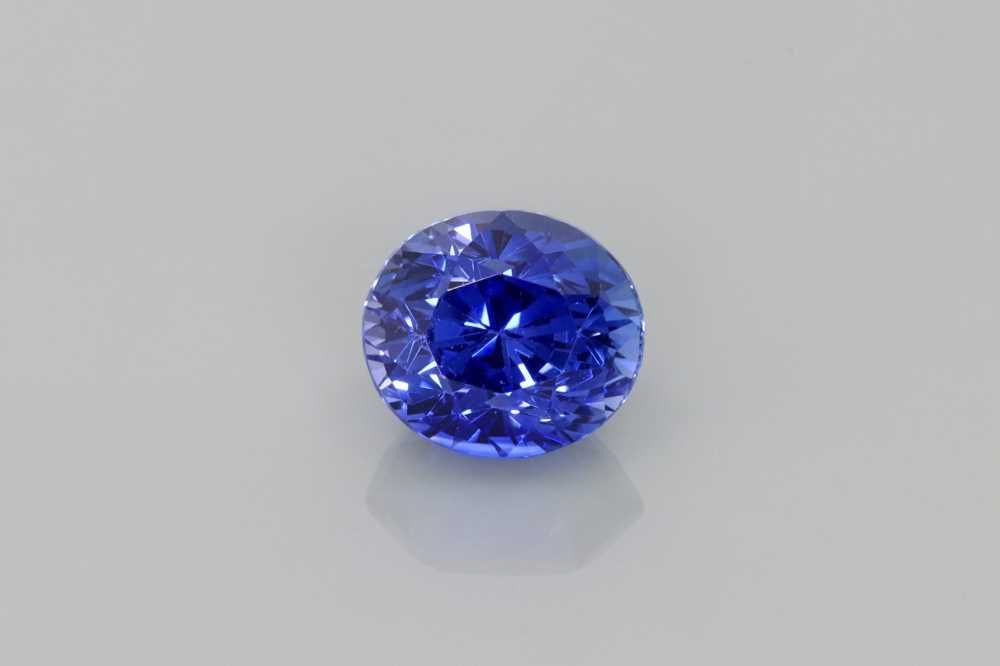 Szafir 1,80 ct, niebieski, szlif owalny
