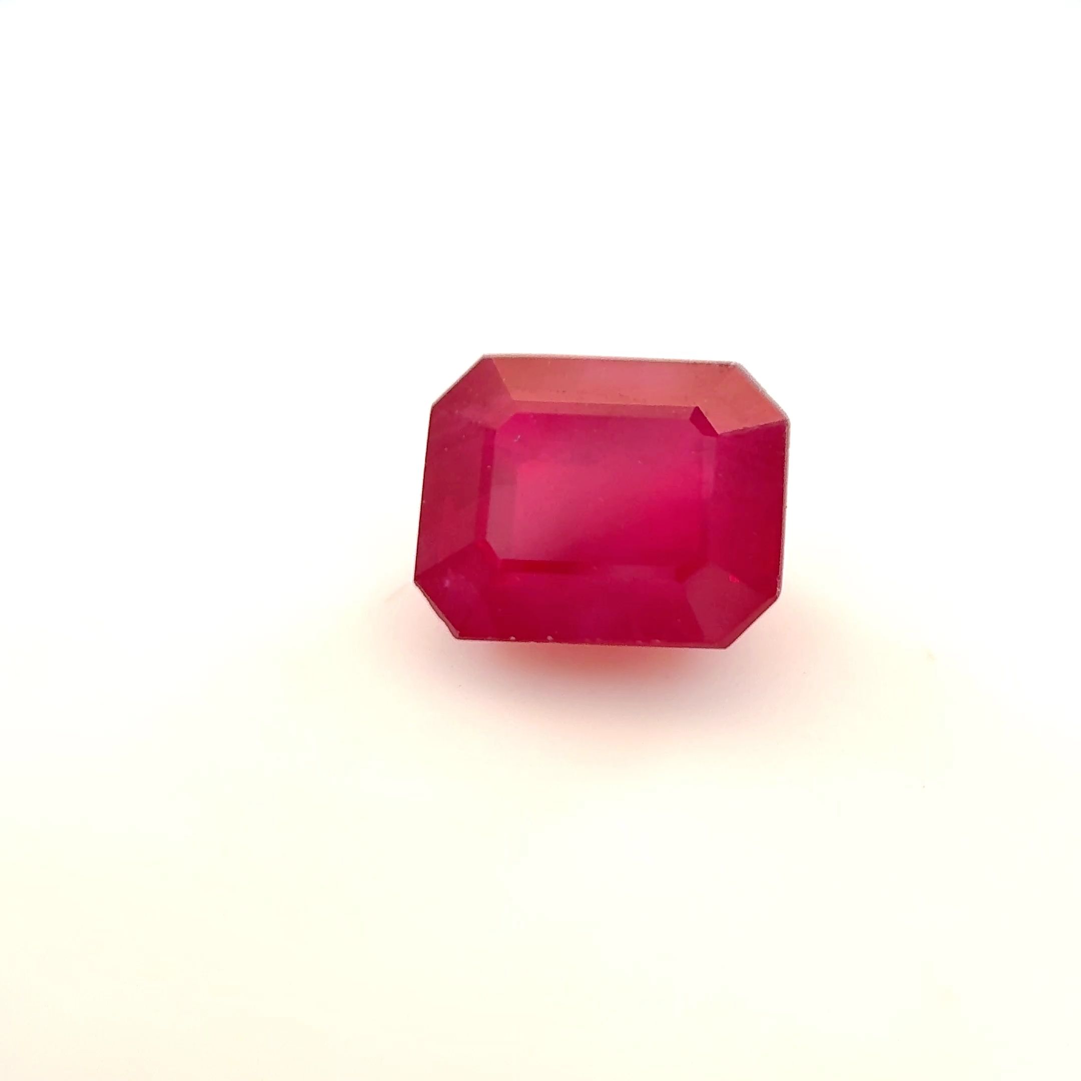 Rubin 1,06 ct, czerwony, szlif szmaragdowy