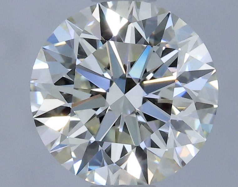 Prírodný diamant okrúhly...