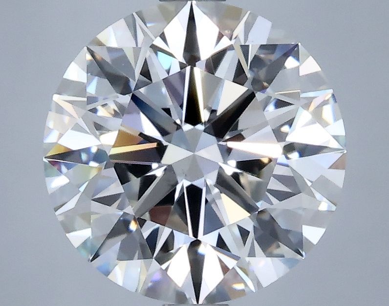 Prírodný diamant okrúhly...