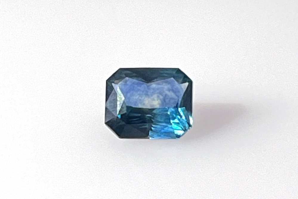 1.67 ct Emerald Sapphire