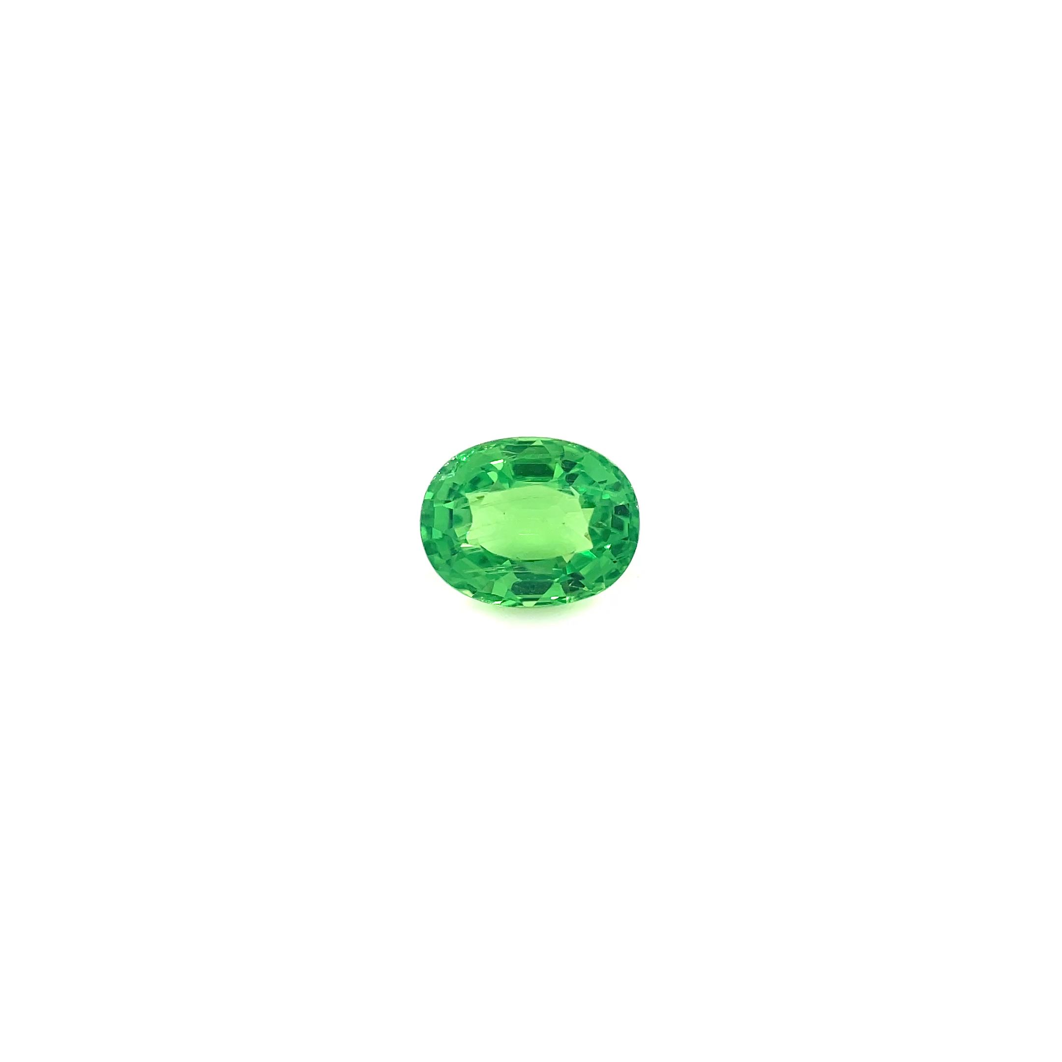 Granat 1,03 ct, zielony, szlif owalny