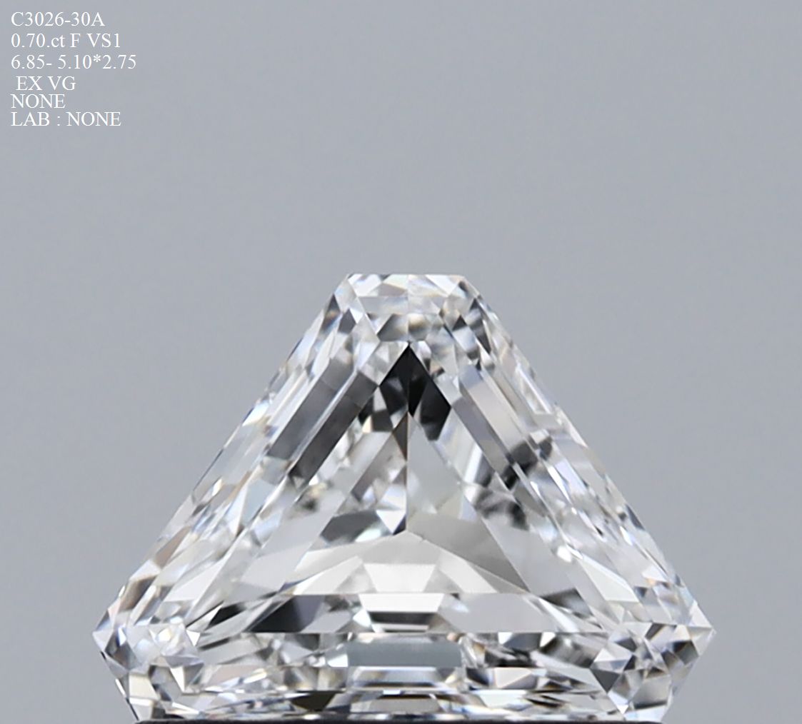 Prírodný diamant triangel,...