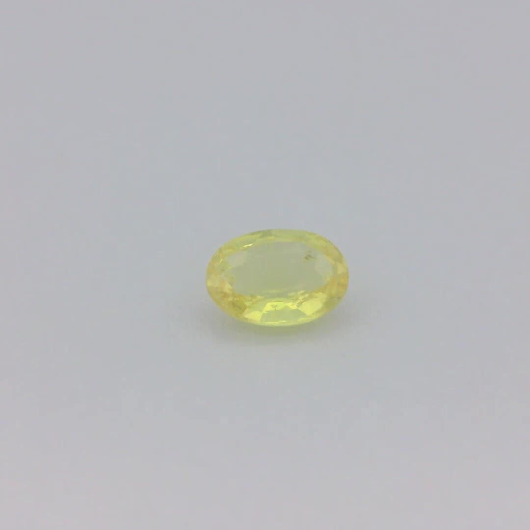 Szafir 1,13 ct, żółty, szlif owalny