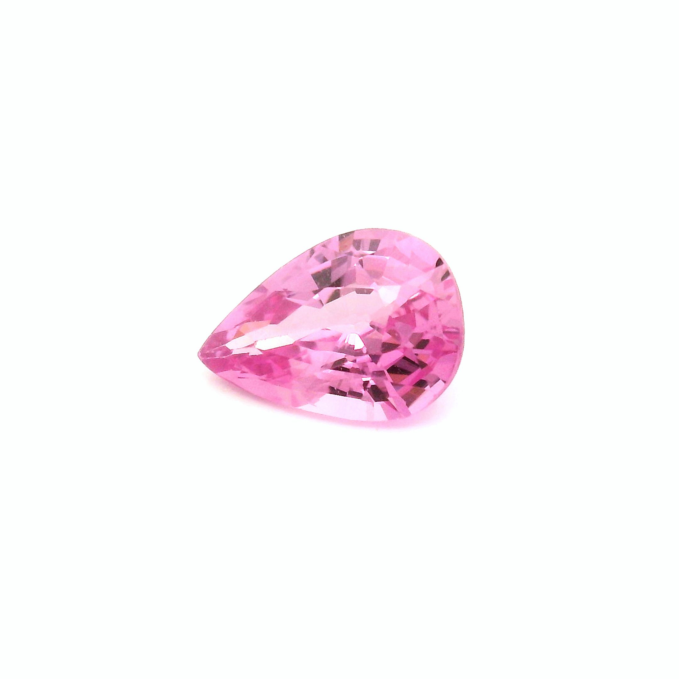0.7 ct Pear sapphire