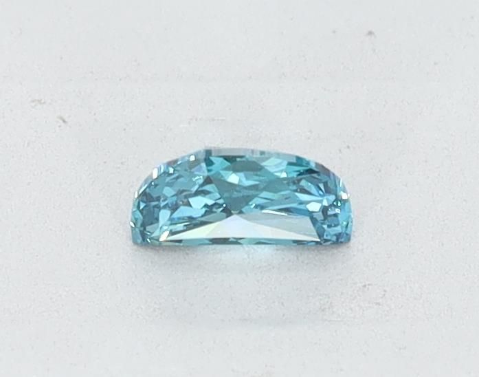 HALF MOON 0.24ct Blue VS1 – VG EX MED