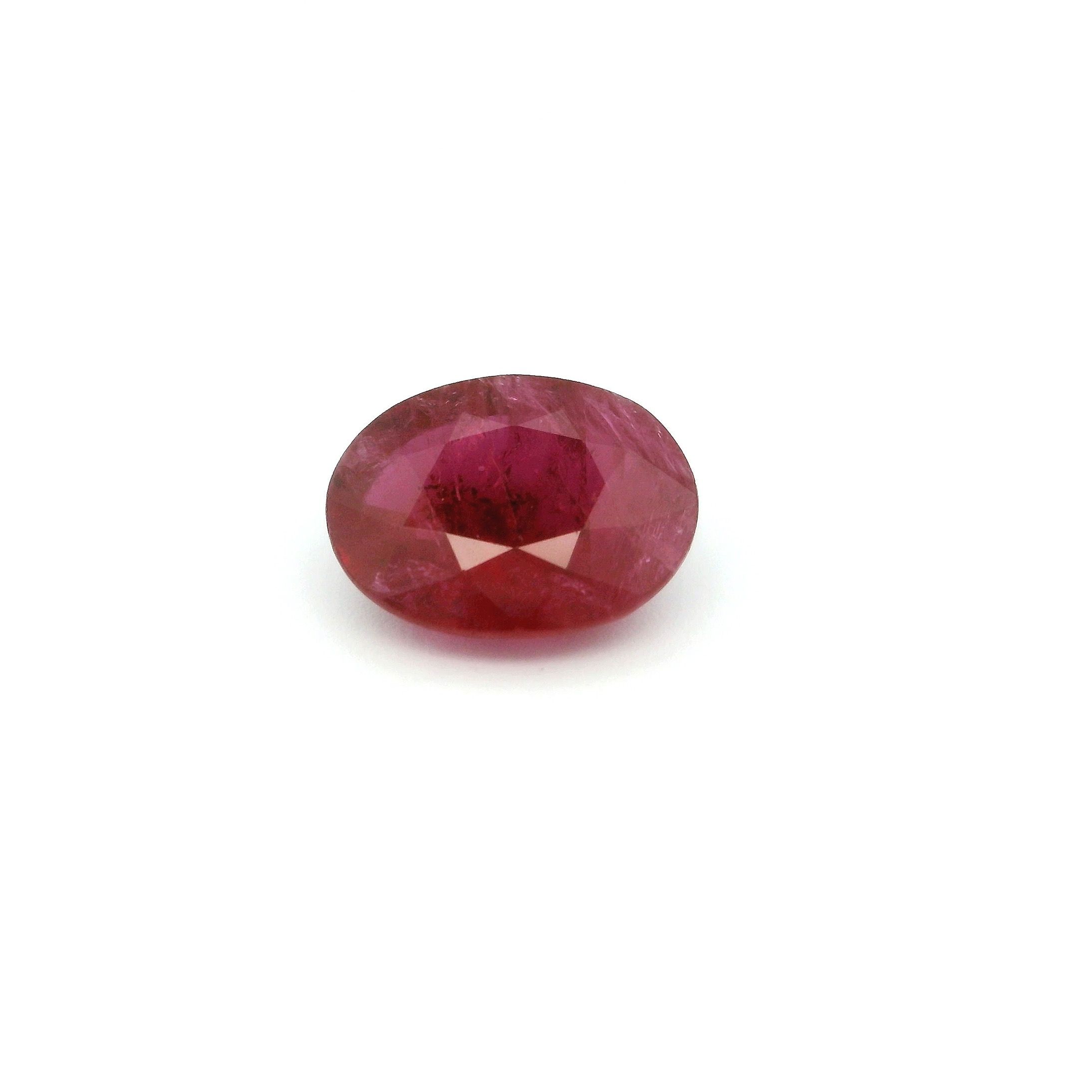 Rubin 2,04 ct, czerwony, szlif owalny