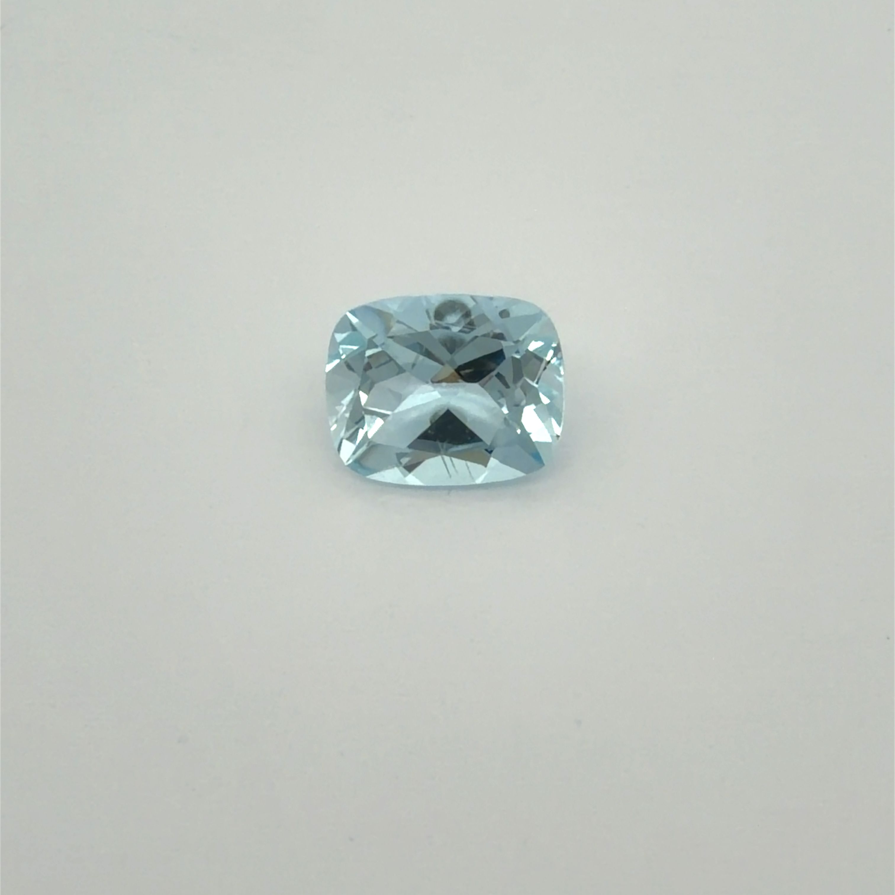 2.77 ct Cushion aquamarine
