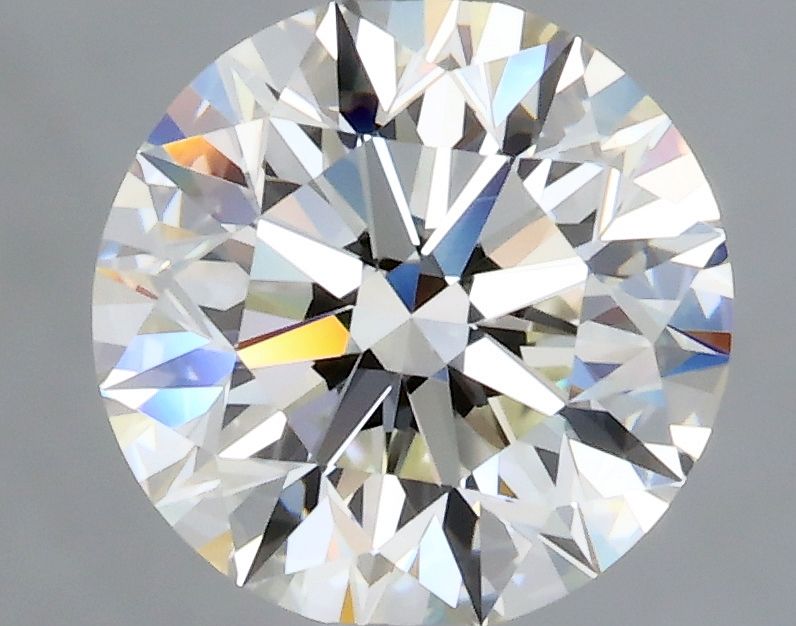 Prírodný diamant okrúhly...