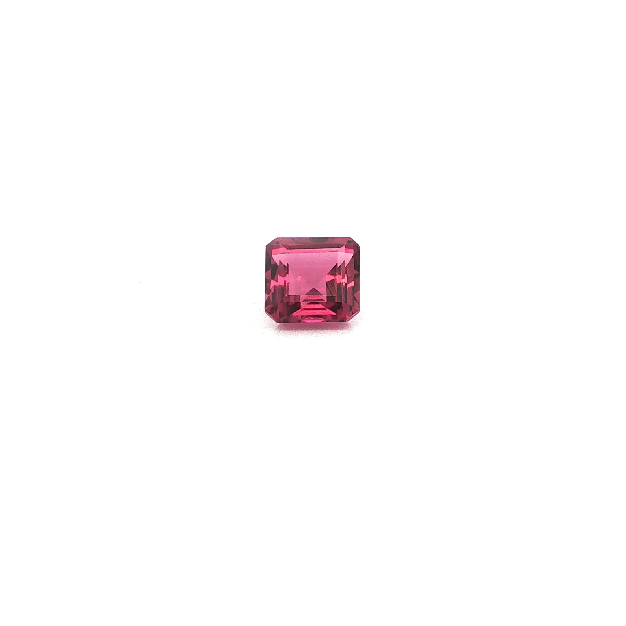 Turmalin 1,72 ct, różowy, szlif ośmiokątny