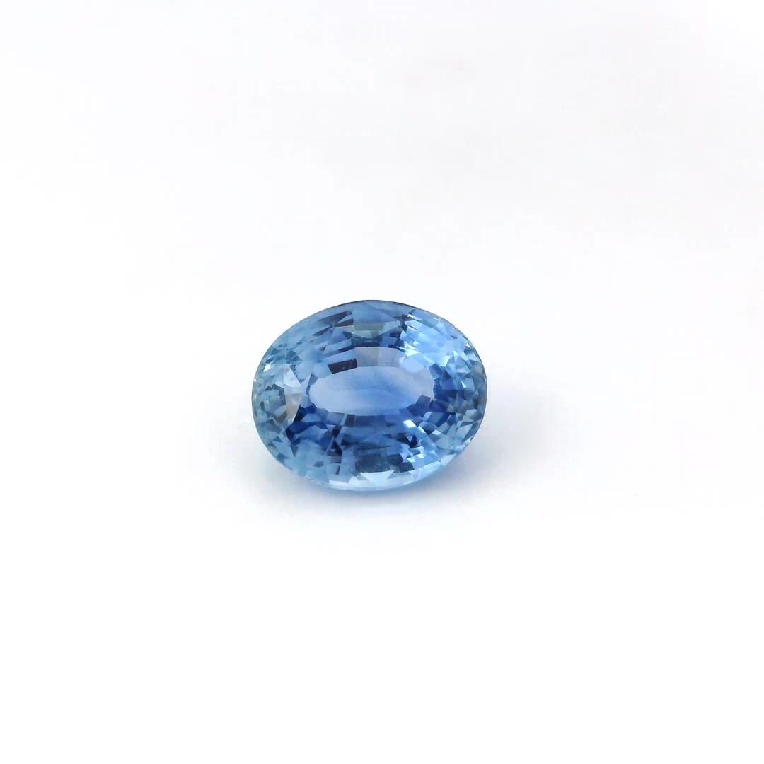 Szafir 4,26 ct, niebieski, szlif owalny