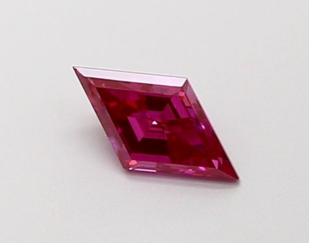 0.3 CT Fancy Vivid Purple KITE