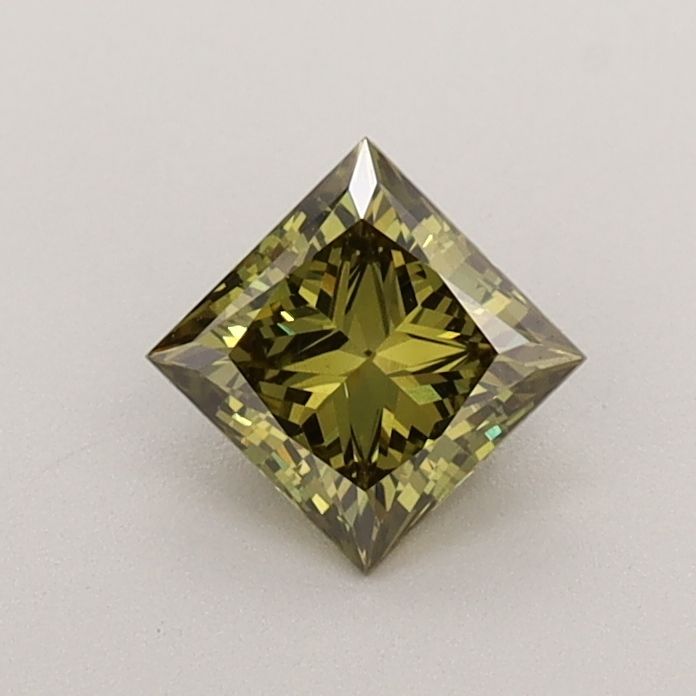 0.57 CT Fancy Vivid Green PRINCESS