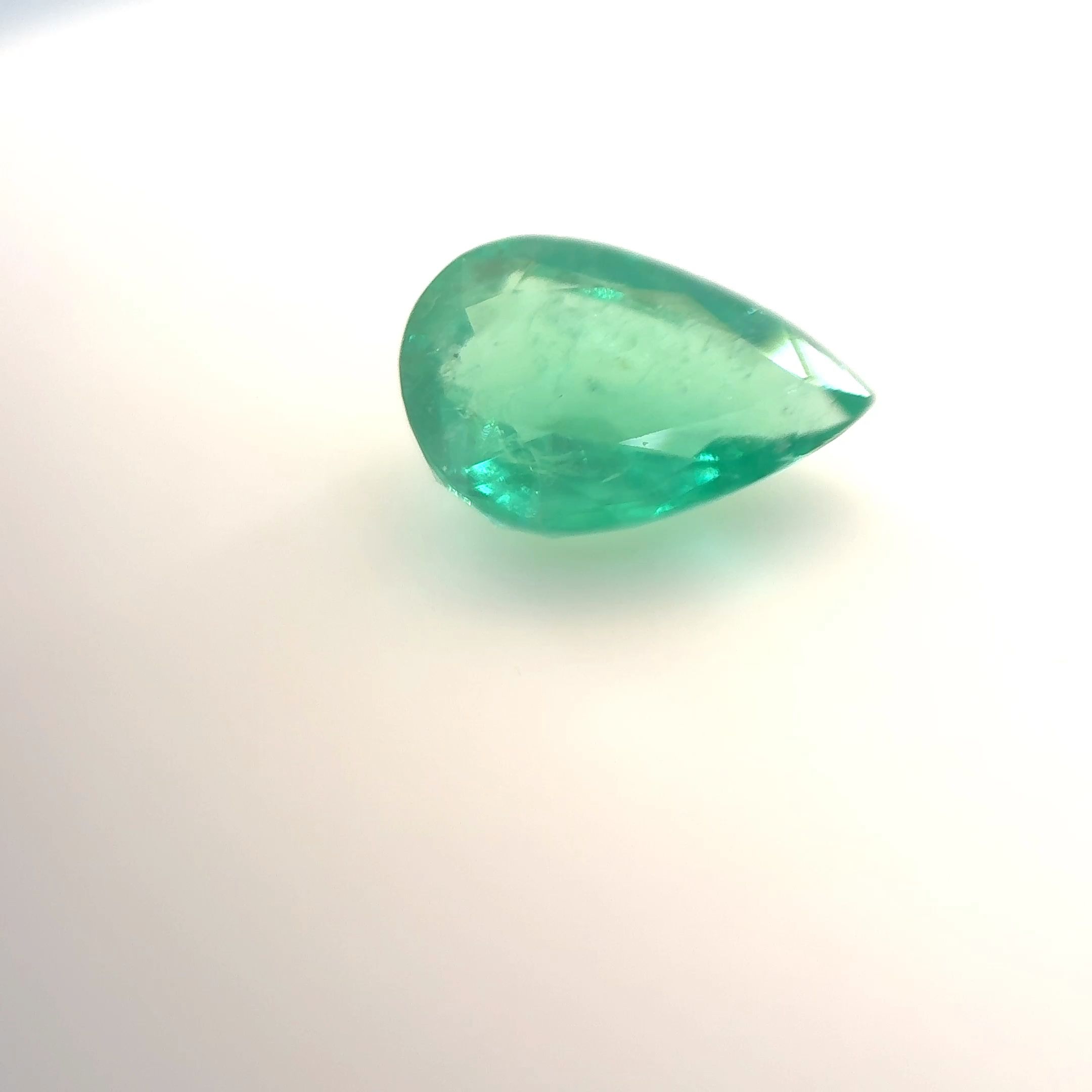 Szmaragd 1,32 ct, zielony, szlif gruszka