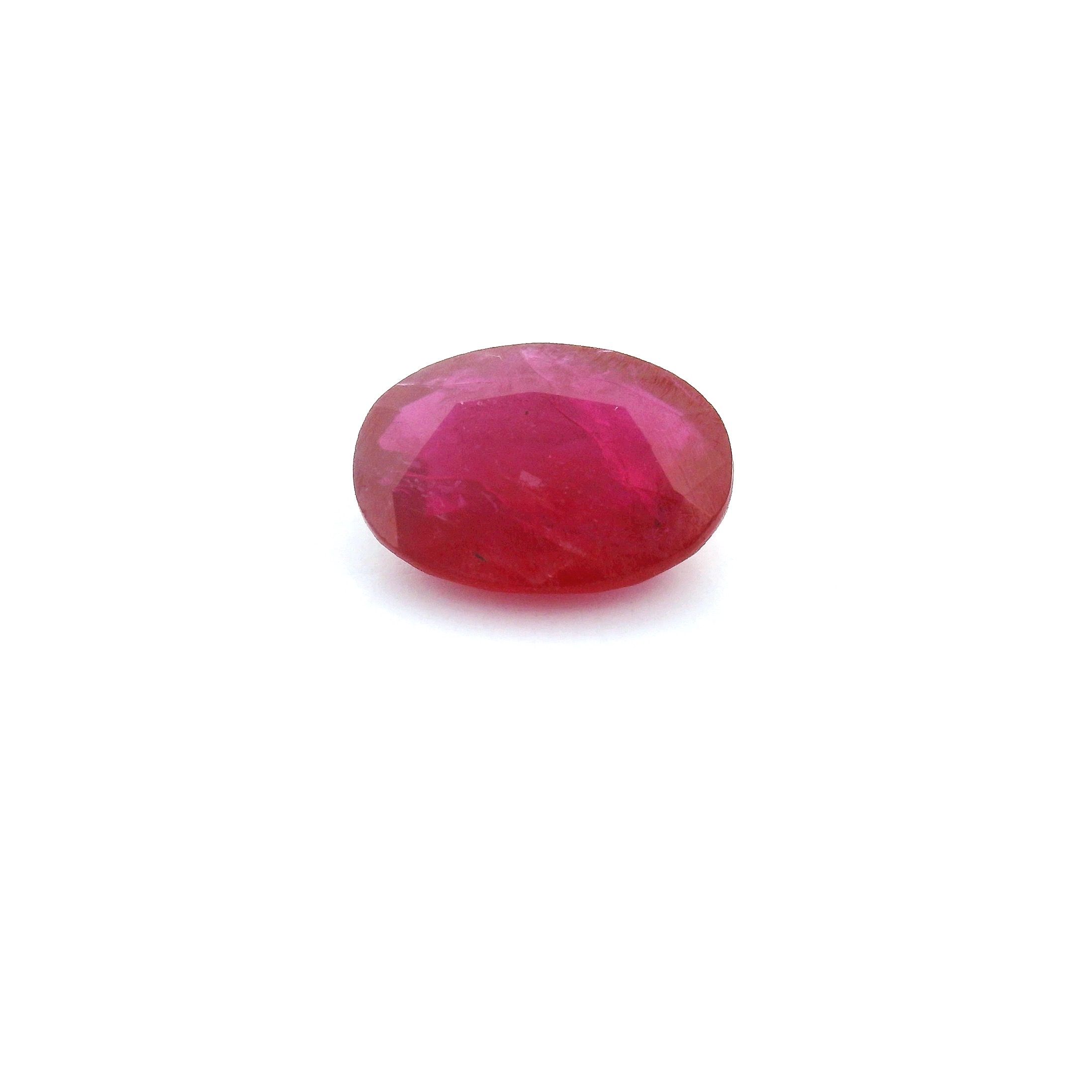 Rubin 1,73 ct, czerwony, szlif owalny