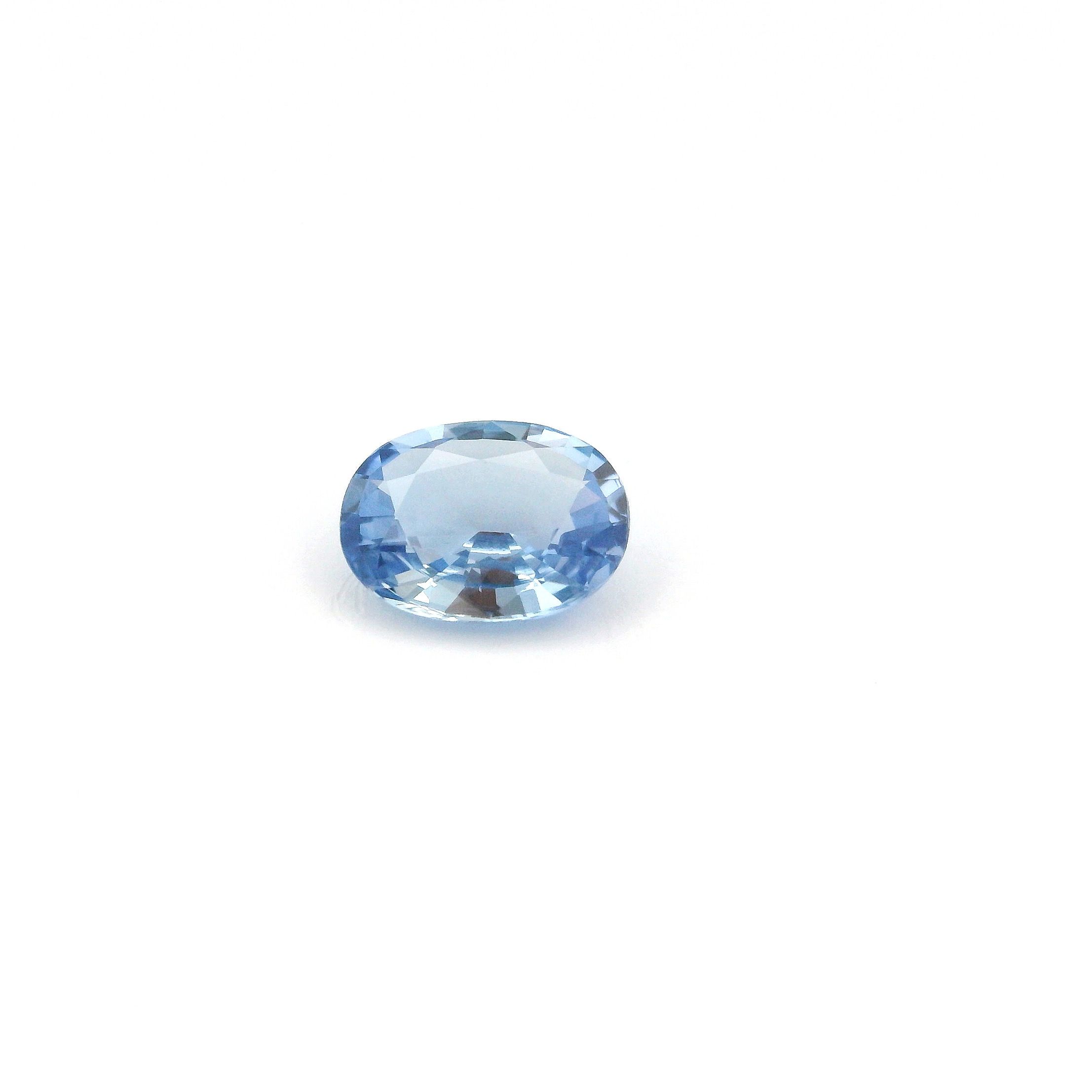 0.91 ct Oval sapphire
