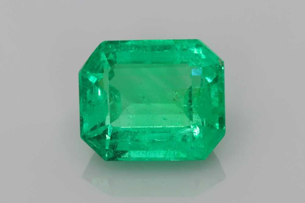 2.73 ct Emerald