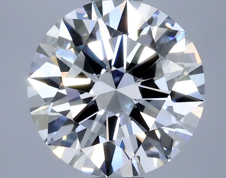 Prírodný diamant okrúhly...