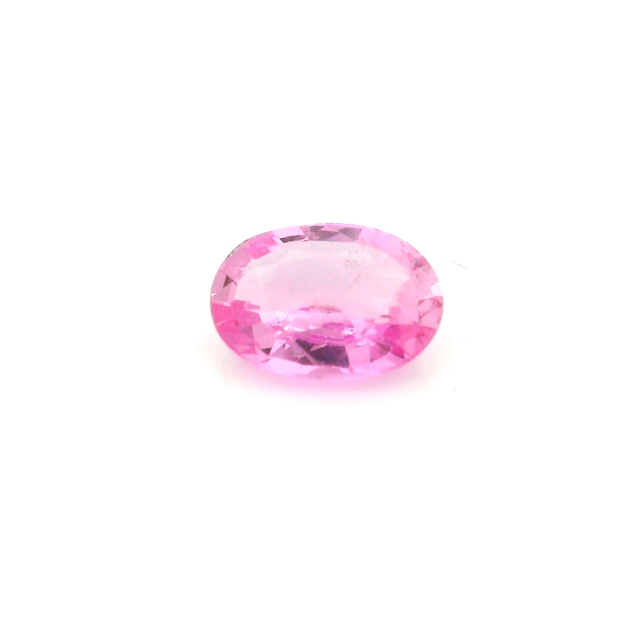 0.9 ct Oval sapphire