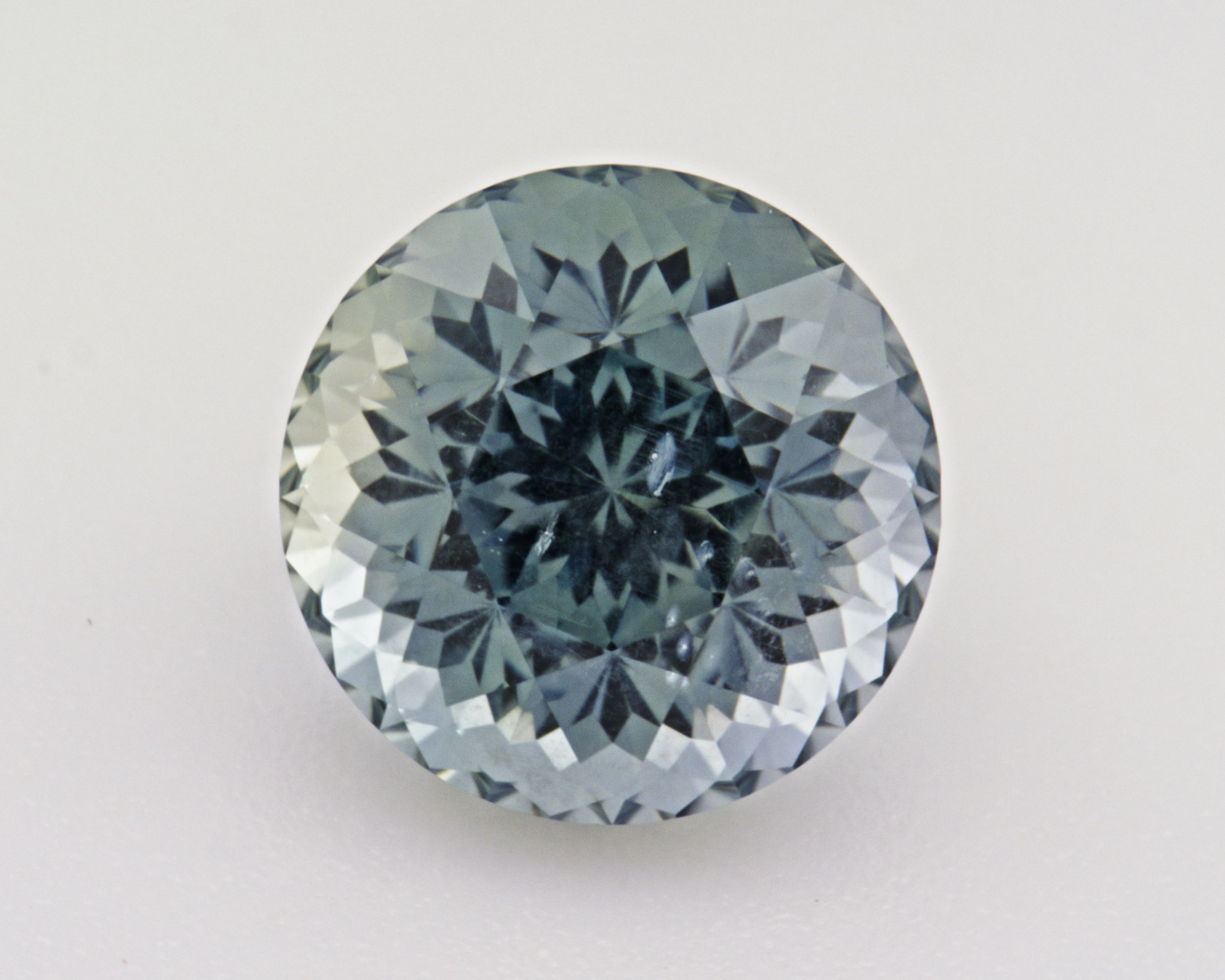 Szafir 2,18 ct, morski, szlif okrągły
